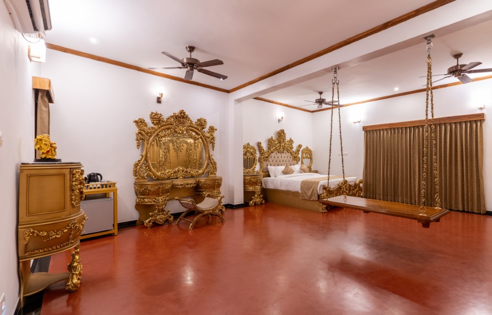 King Suite King Suite